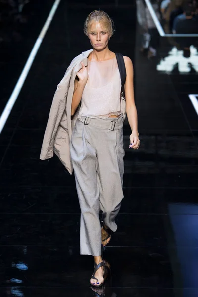 Look 39